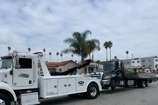 heavy duty towing a tow truck in los angeles